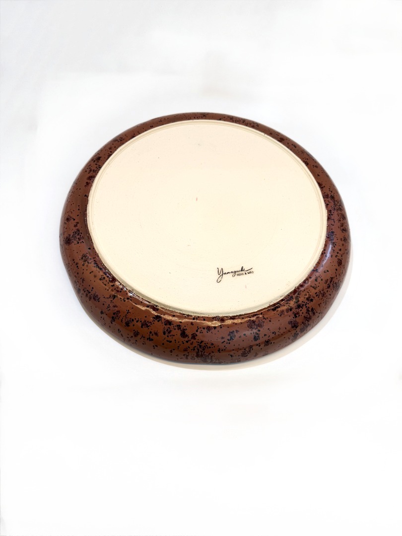 Travessa cerâmica savana — Yamaguchi Studio (peça única feita à mão por Marisa Yamaguchi)