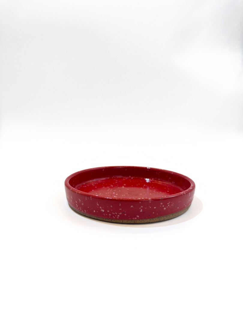Porta-copo cerâmica vermelho — Yamaguchi Studio (peça única feita à mão por Marisa Yamaguchi)