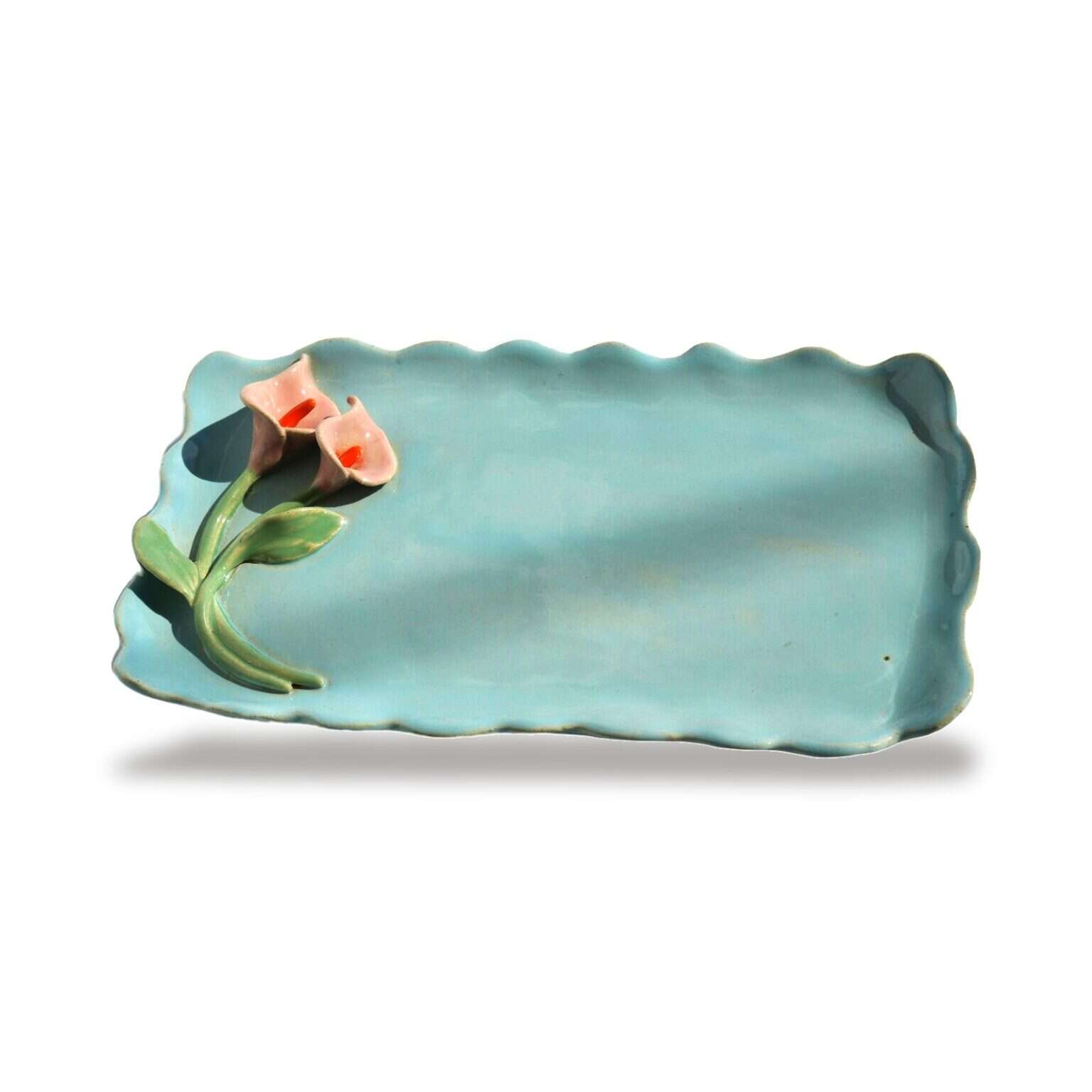 Bandeja Flor Turquesa II, cerâmica feita à mão