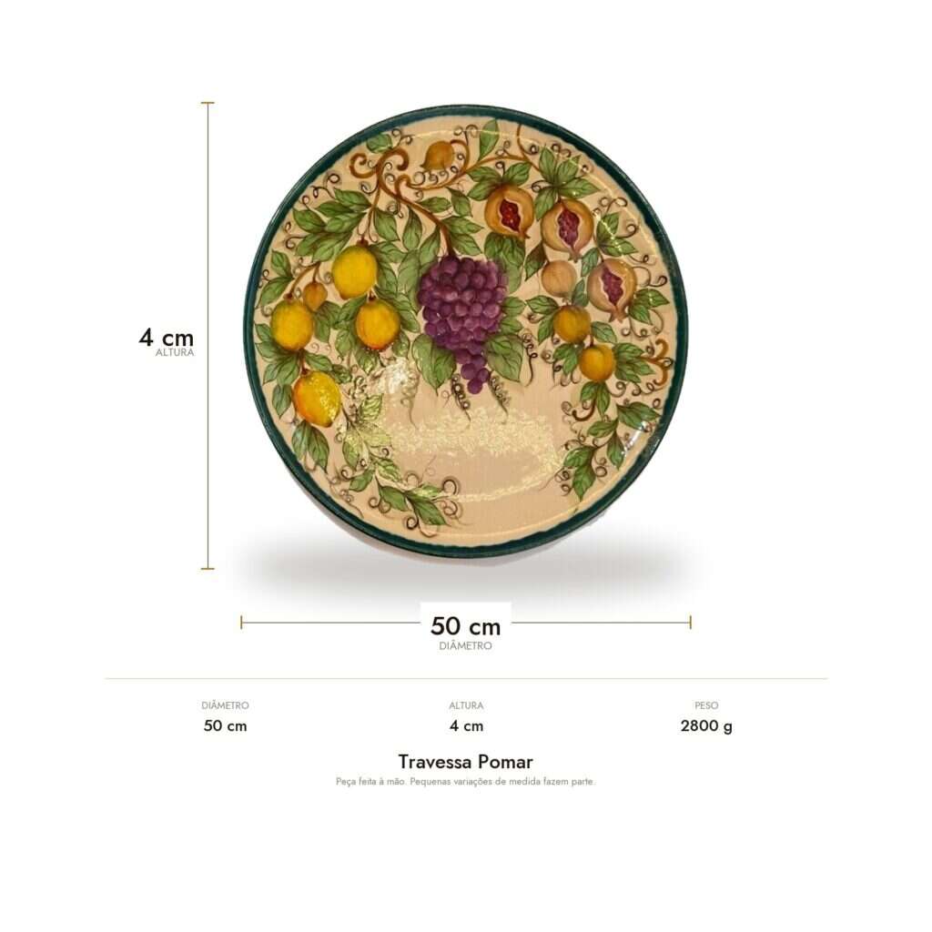 Medidas da Travessa Pomar: 50 cm de diâmetro, 4 cm de altura e 2800 g